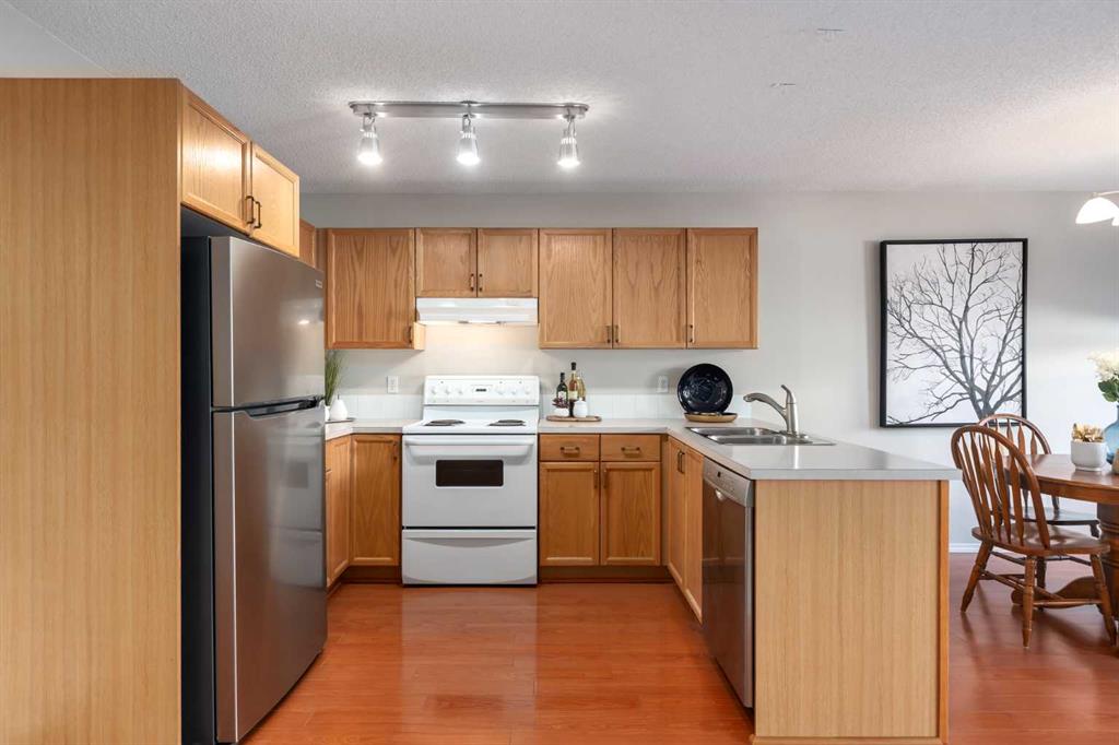 Picture for 419 Coventry Road NE