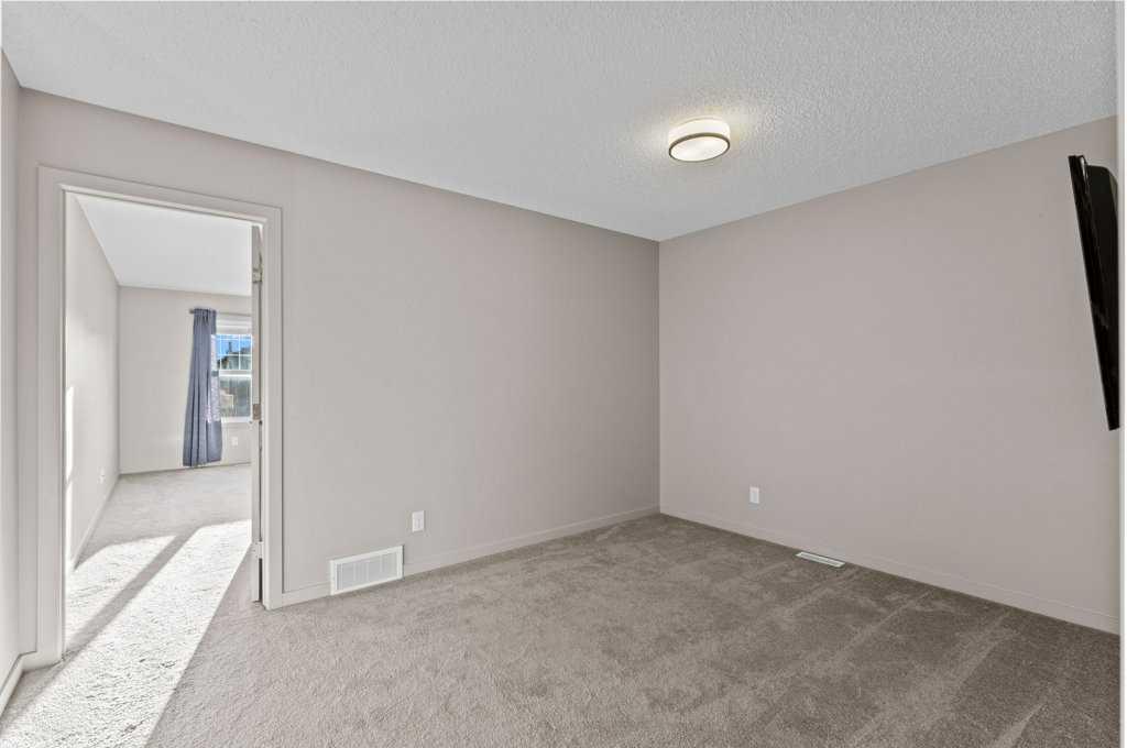 Picture for 251 Sunrise View  https://www.cirrealty.ca/reb/creb/47/A2266647_26.jpg