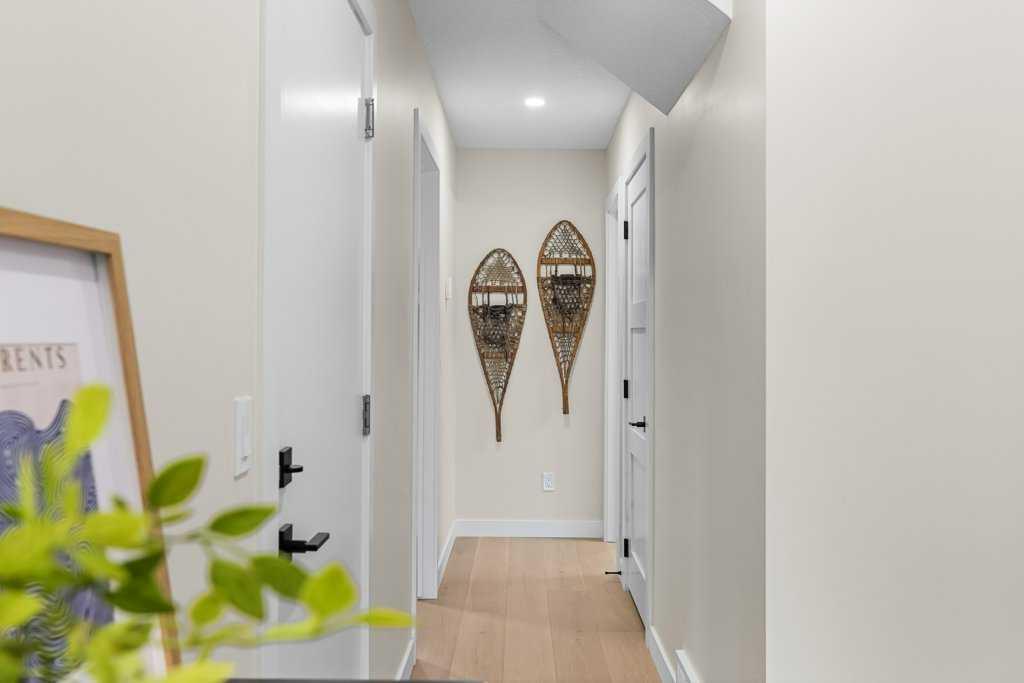 Picture for 102, 1330 1st Avenue 