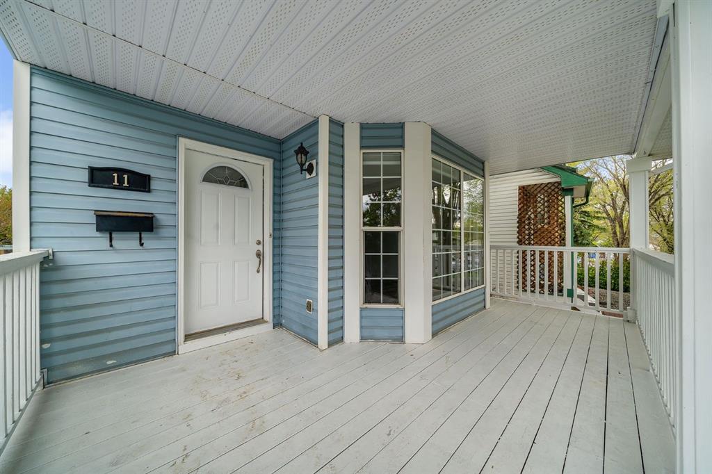 Picture for 11 Hidden Valley Link NW