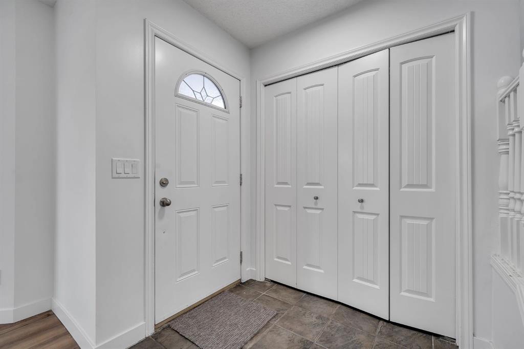 Picture for 11 Hidden Valley Link NW