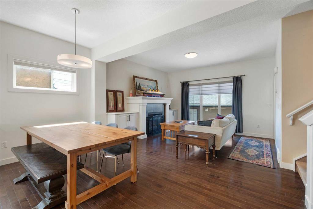 Picture for 2, 4709 17 Avenue NW