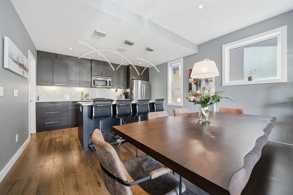 Picture for 1, 1733 36 Avenue SW