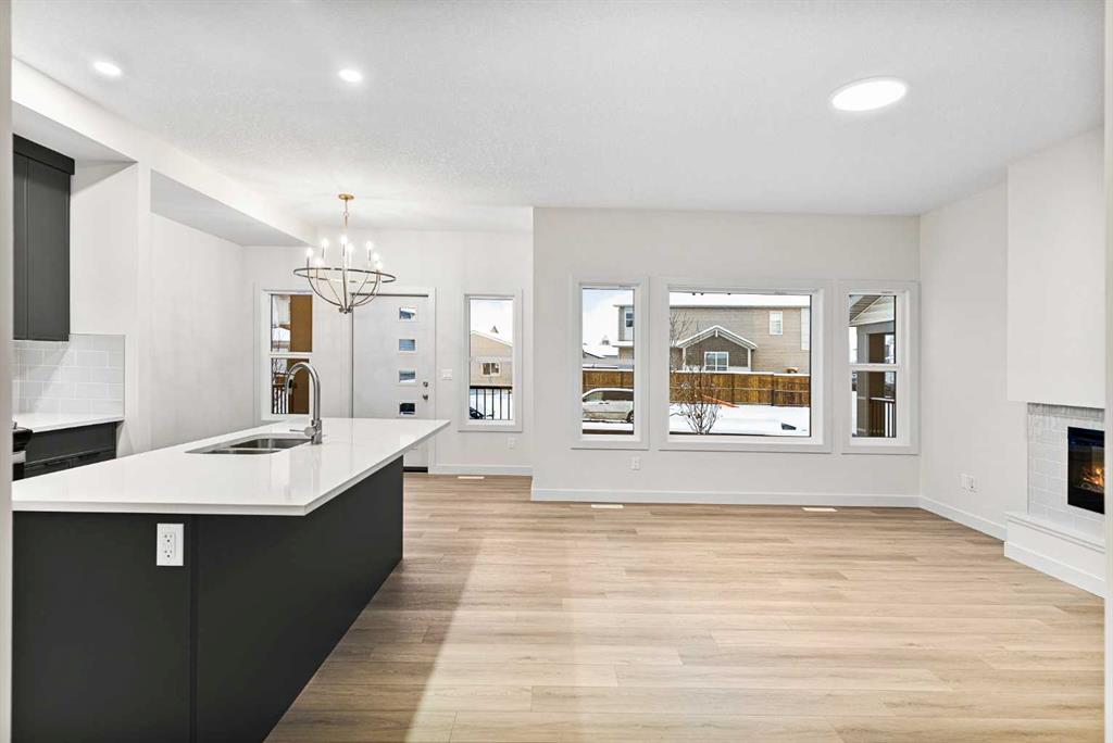 Picture for 43 Belvedere Point SE