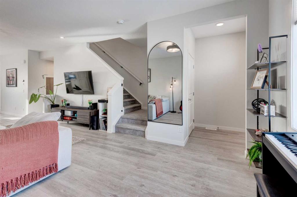 Picture for 1969 Rangeview Drive SE