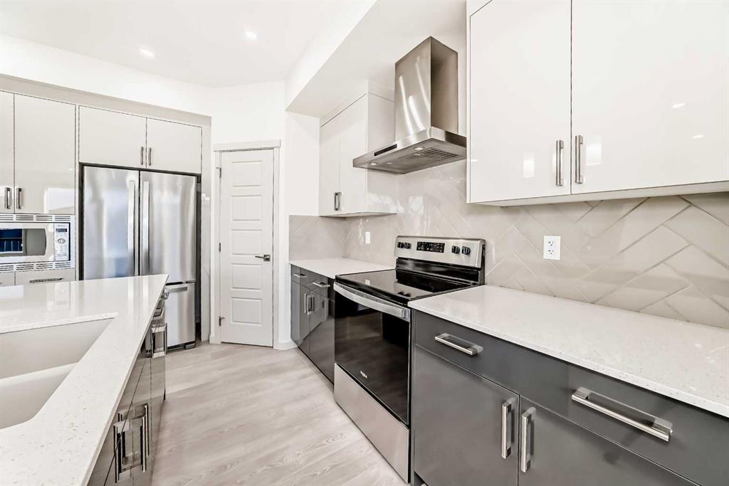 Picture for 31 Lucas Passage NW