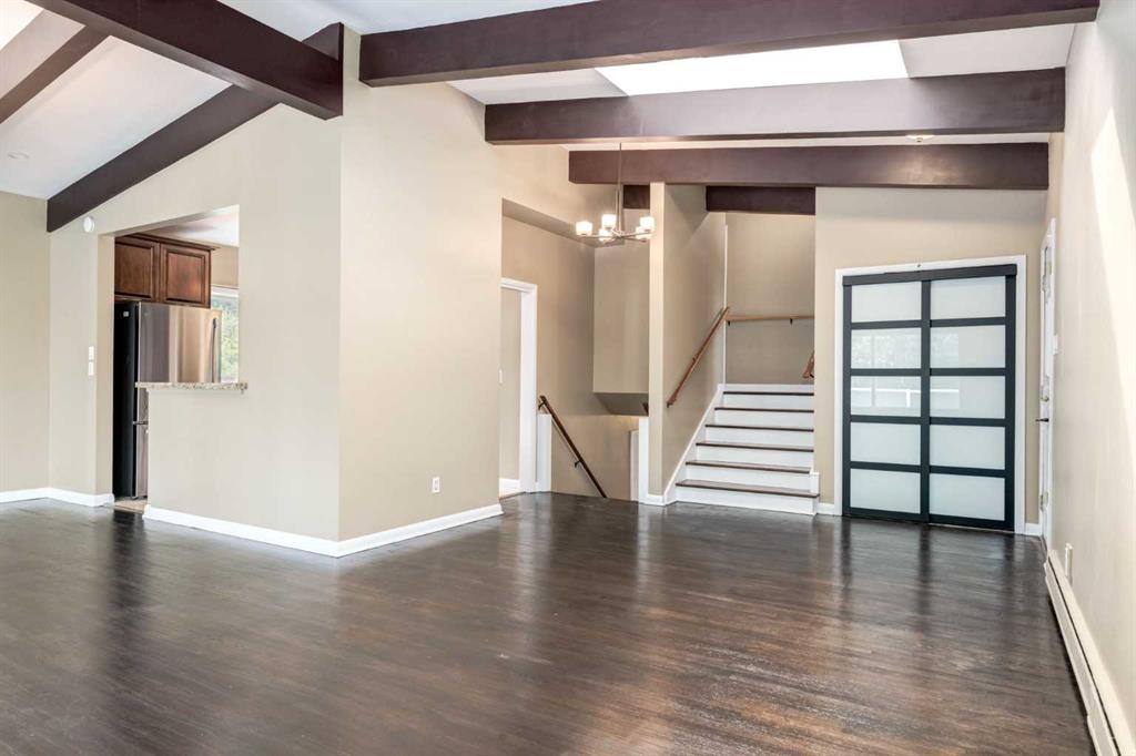 Picture for 911 80 Avenue SW