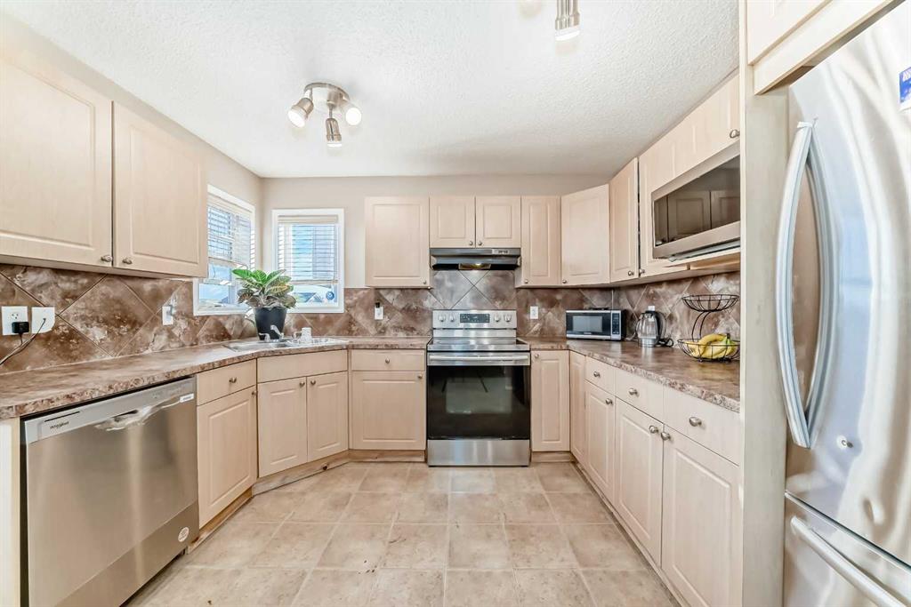 Picture for 79 Saddlebrook Common NE