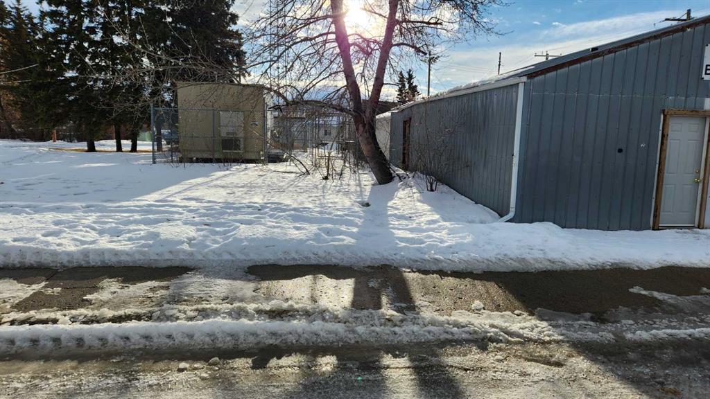 Picture for 1, 3, 5, 7 Main Street 