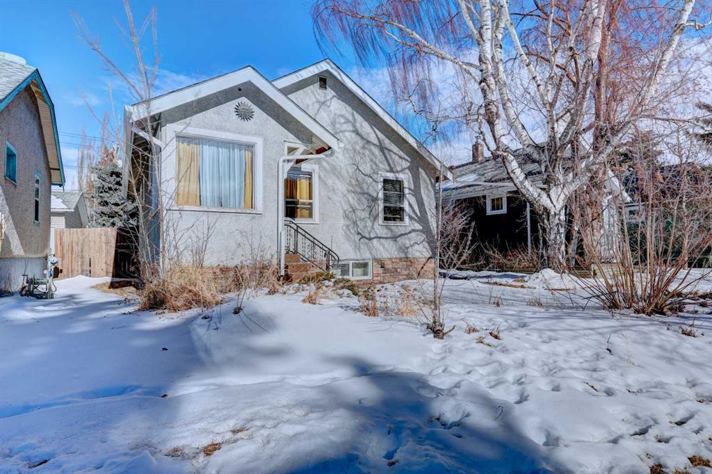 Picture for 714 17 Avenue NW