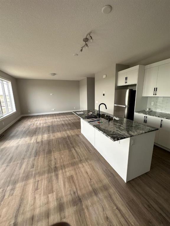 Picture for 8607 Cityscape Drive NE