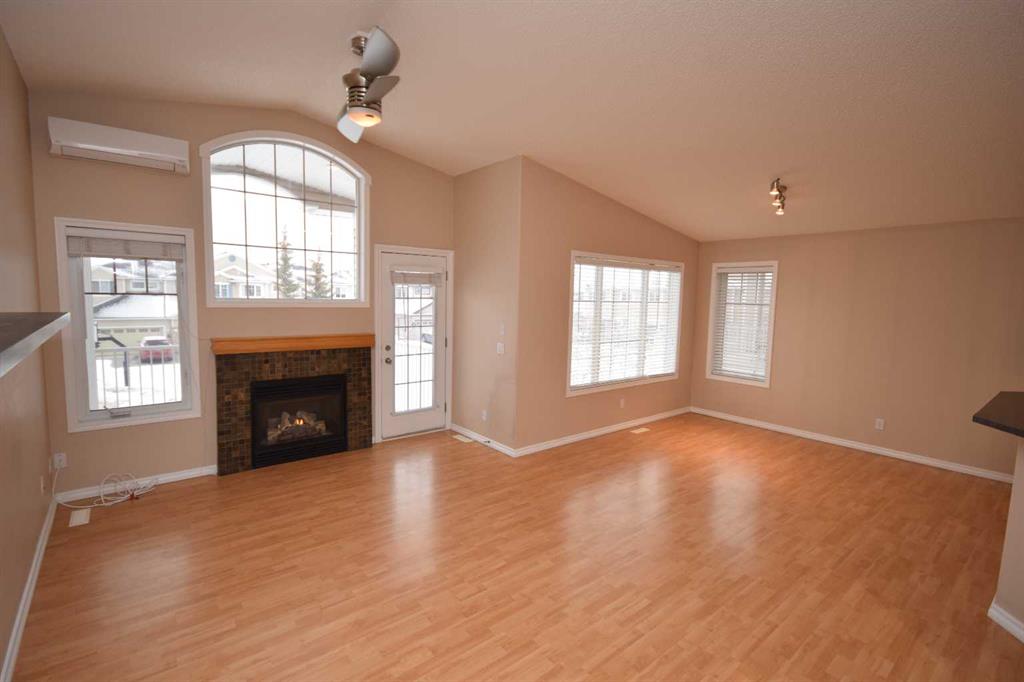 Picture for 168 Royal Birch Mount NW