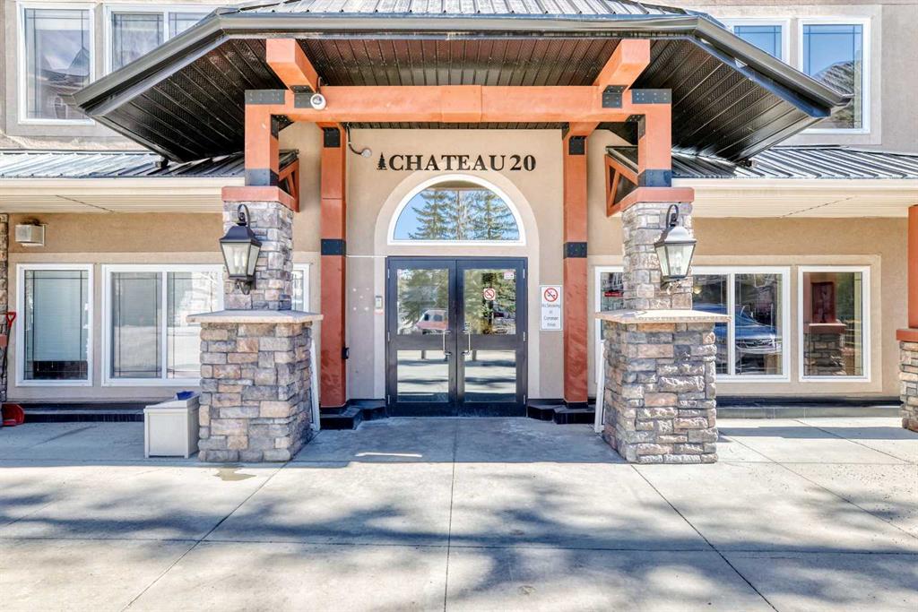 Picture for 203, 20 Discovery Ridge Close SW