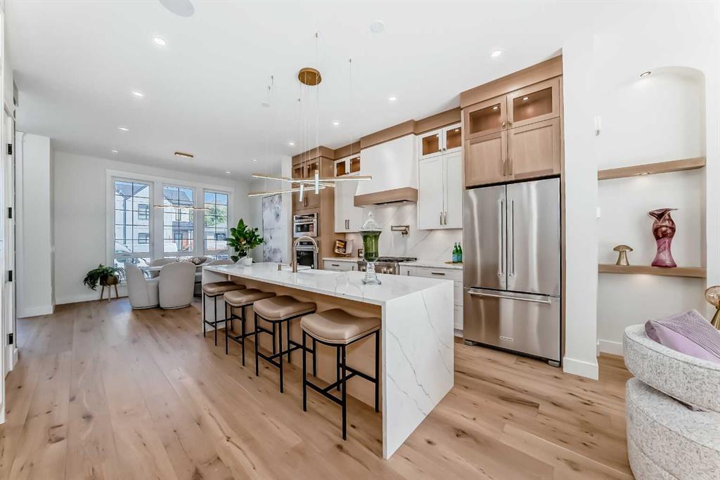 Picture for 2313 23 Avenue SW