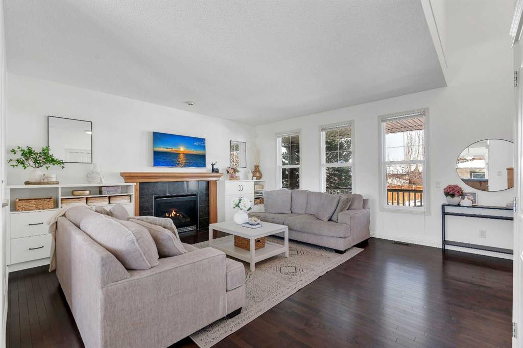 Picture for 87 Prestwick Close SE