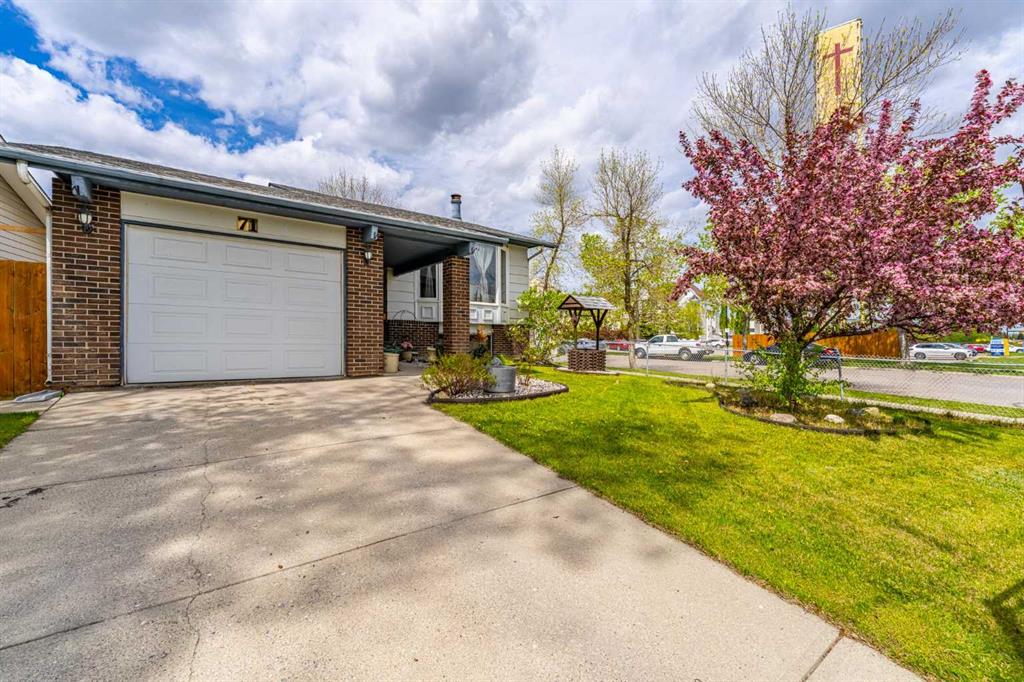 Picture for 71 Sunmills Drive SE
