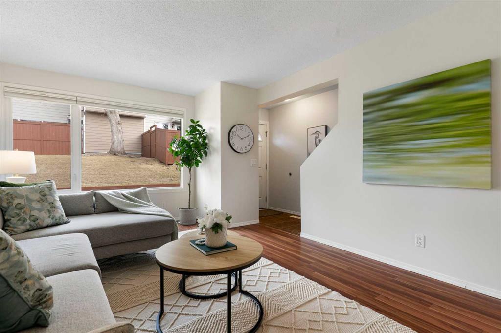 Picture for 5, 3620 51 Street SW