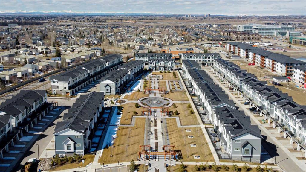 Picture for 208, 255 Les Jardins Park SE