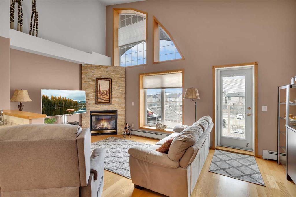 Picture for 303, 728 Country Hills Road NW