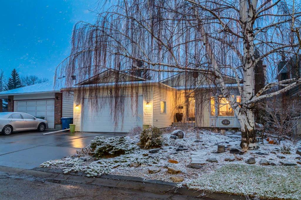 Picture for 8 DEERWOOD Road SE