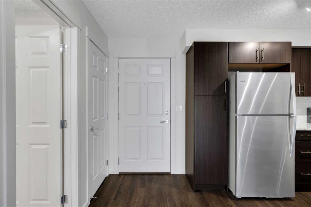 Picture for 6305, 755 Copperpond Boulevard SE