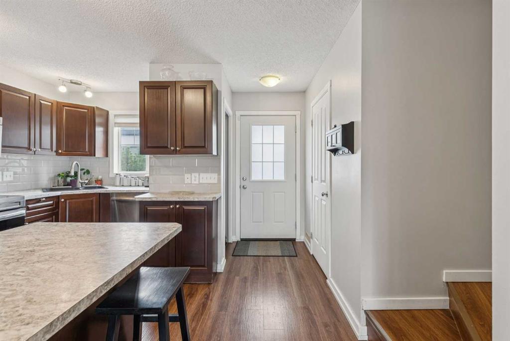 Picture for 504, 140 Sagewood Boulevard SW