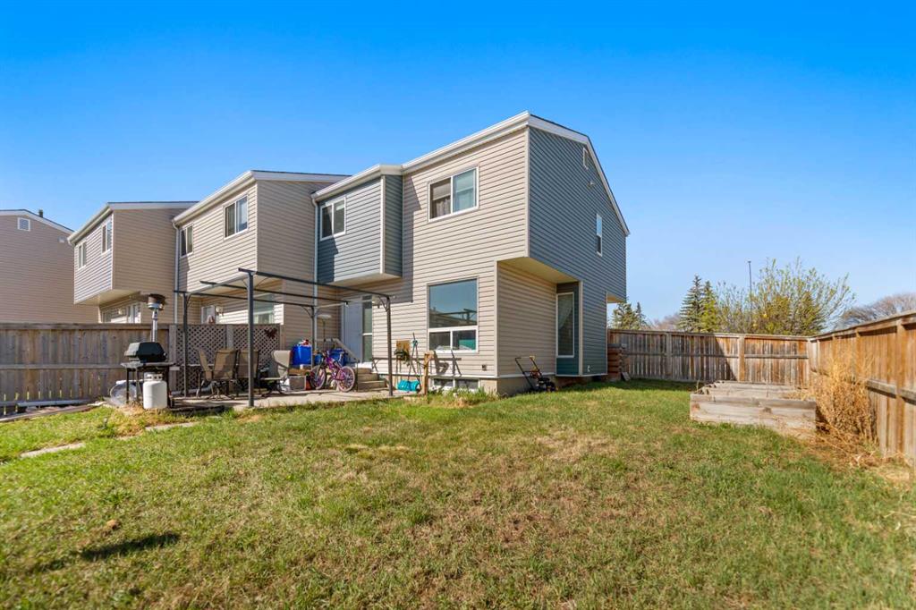 Picture for 10, 5425 Pensacola Crescent SE