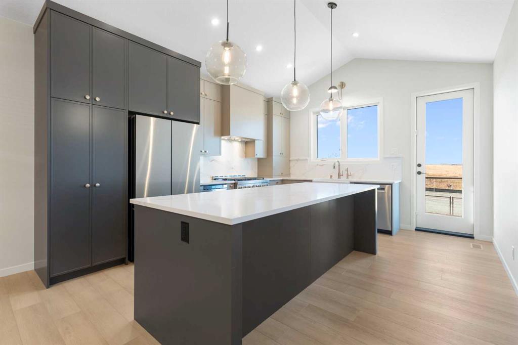 Picture for 147 Marmot Grove NW