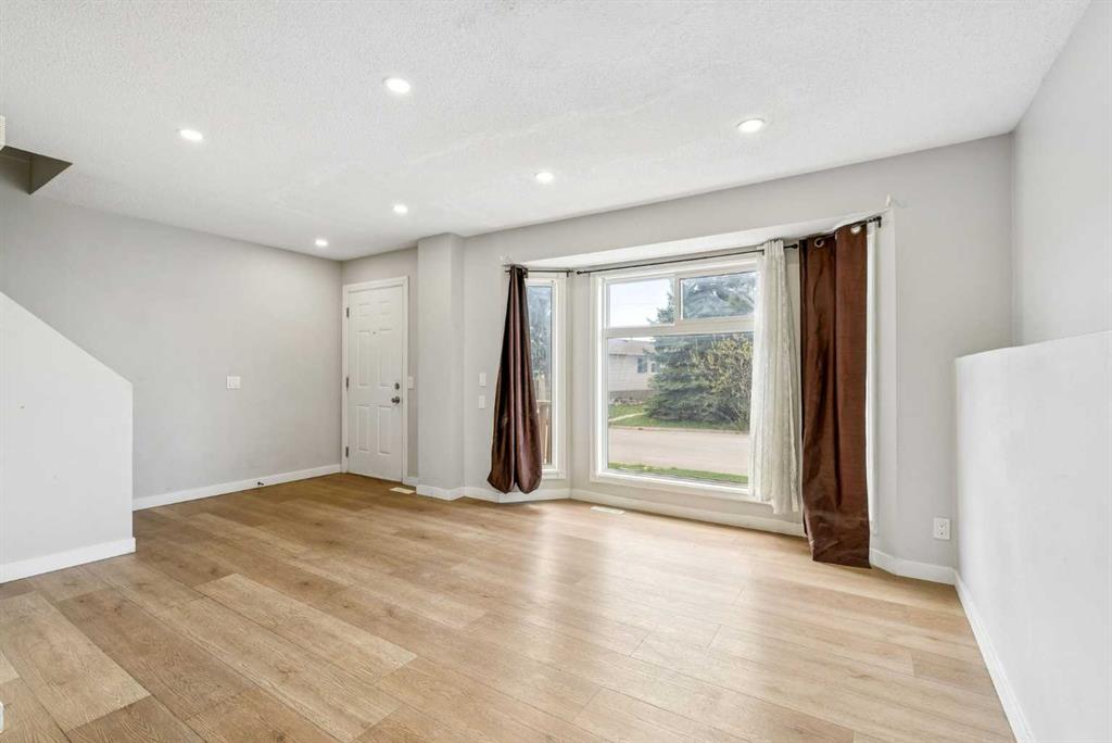 Picture for 367 Martinbrook Place NE