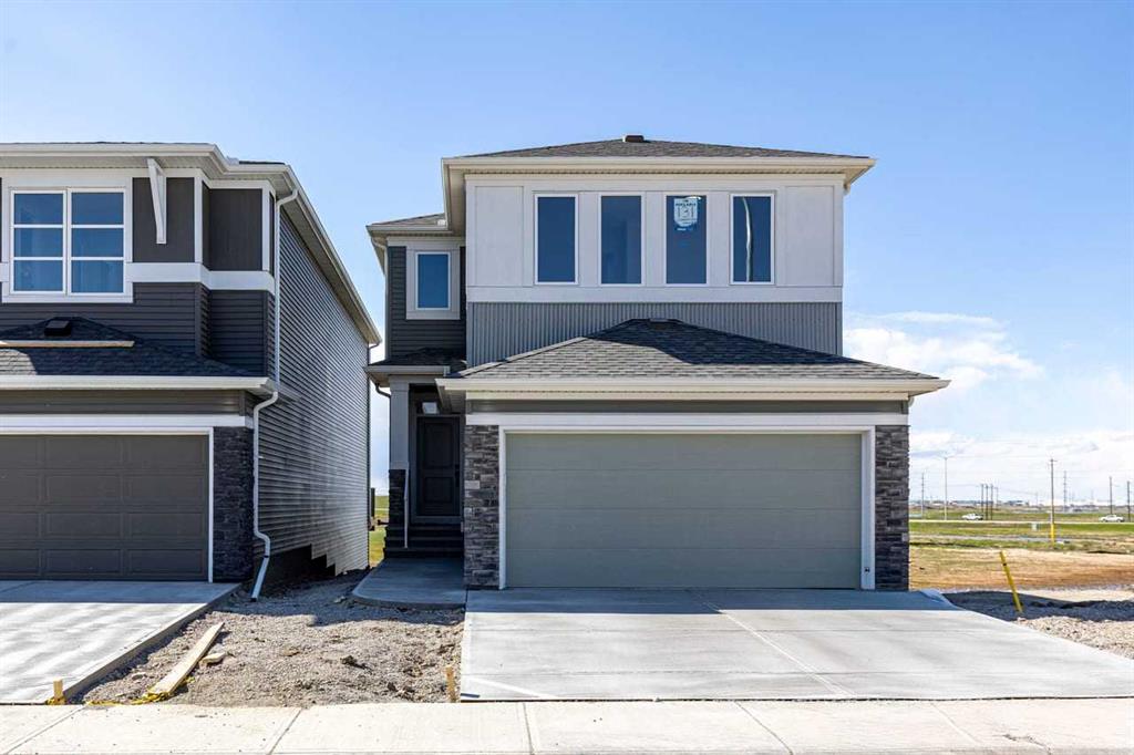 Picture for 131 Corner Glen Grove NE