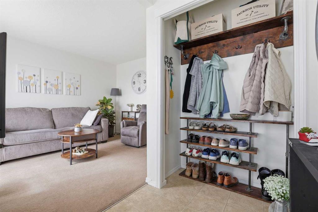 Picture for 140 Sunrise Terrace NE