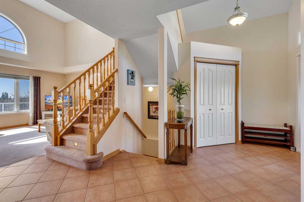 Picture for 9 Panorama Hills Manor NW