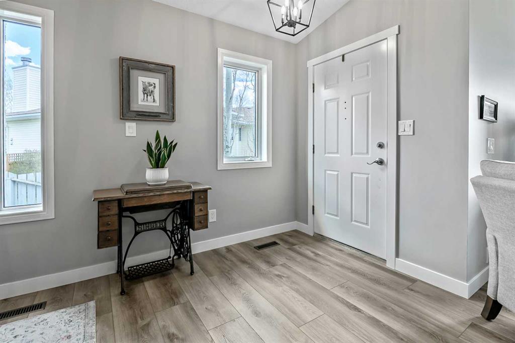 Picture for 912 High Country Place NW