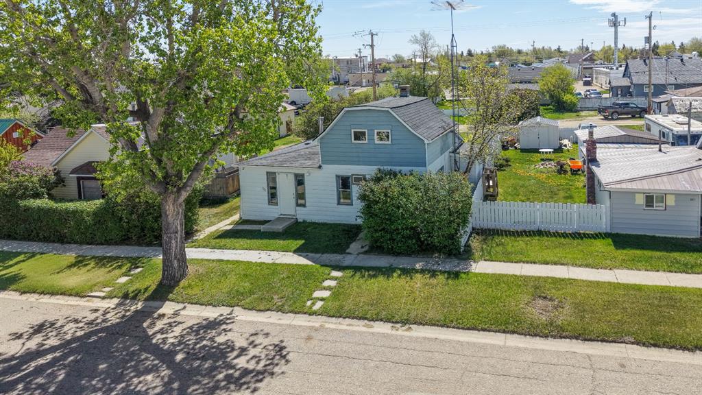 Picture for 223 2 Street N