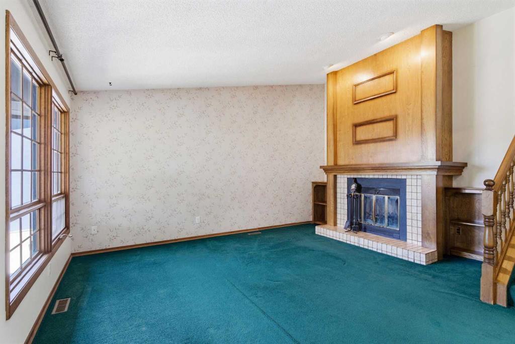 Picture for 19 Templevale Way NE