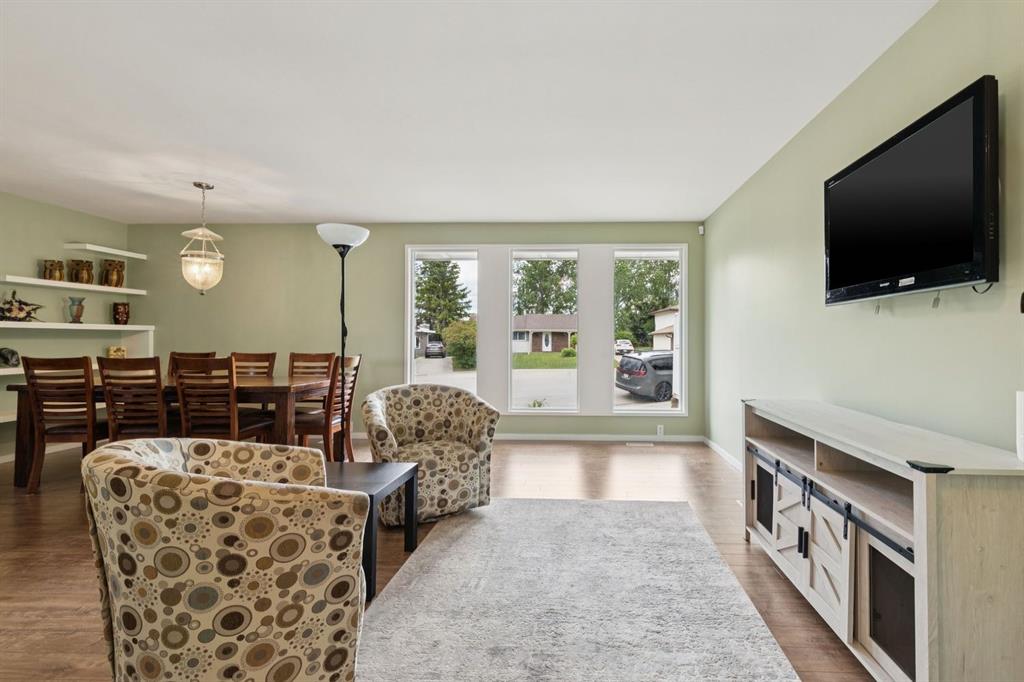 Picture for 28 Cantrell Bay SW