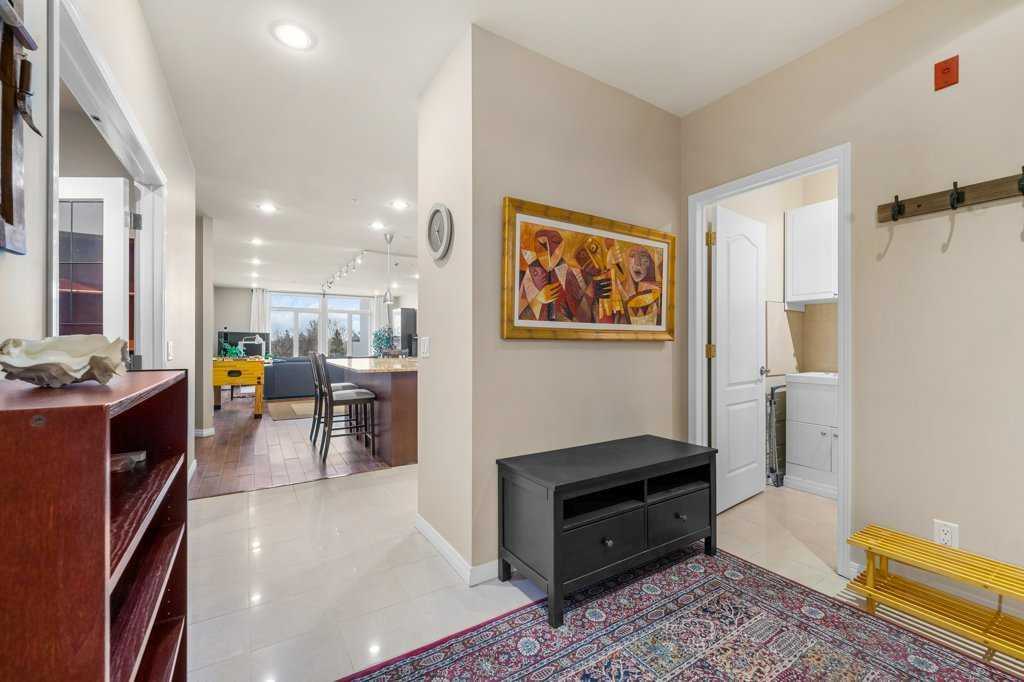 Picture for 402, 103 10 Avenue NW