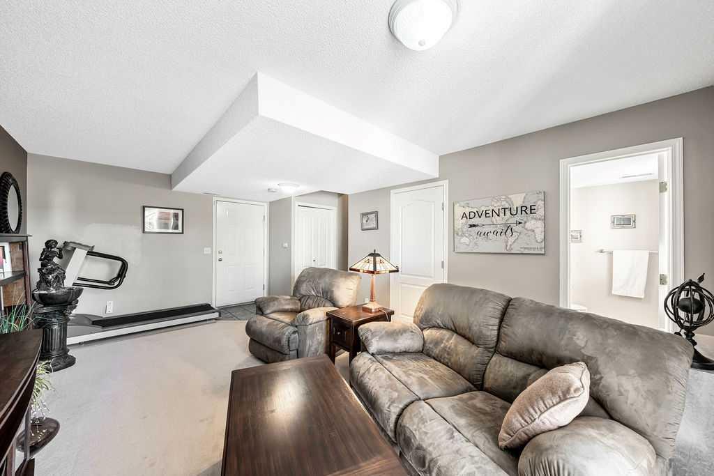 Picture for 143 Country Hills Gardens NW https://www.cirrealty.ca/reb/creb/48/A2265848_23.jpg