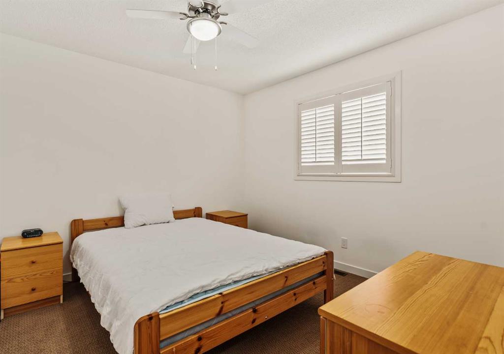 Picture for 42 Drake Landing Drive  https://www.cirrealty.ca/reb/creb/48/A2266448_30.jpg