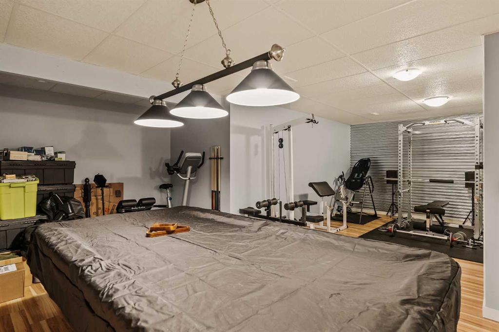 Picture for 42 Drake Landing Drive  https://www.cirrealty.ca/reb/creb/48/A2266448_34.jpg
