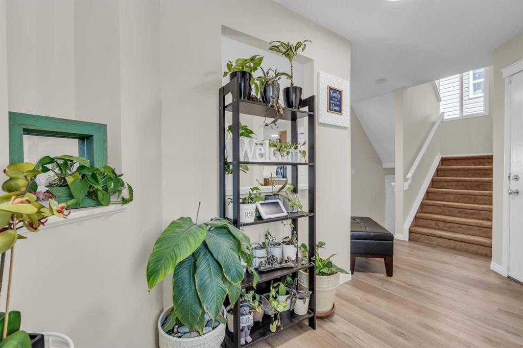 Picture for 342 Bridleridge View SW