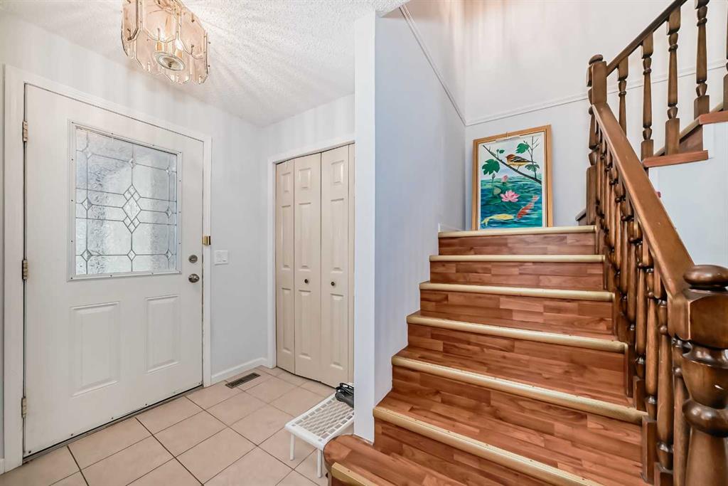 Picture for 7 Hawksley Crescent NW