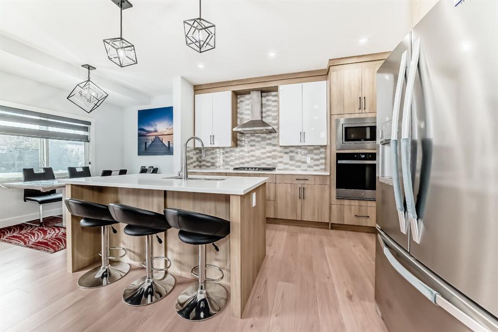 Picture for 127 Saddlecrest Grove NE