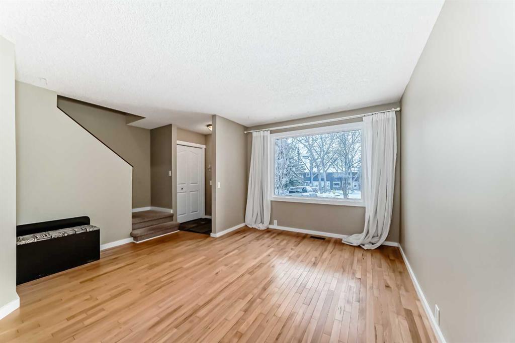 Picture for 28, 800 Bowcroft Place 