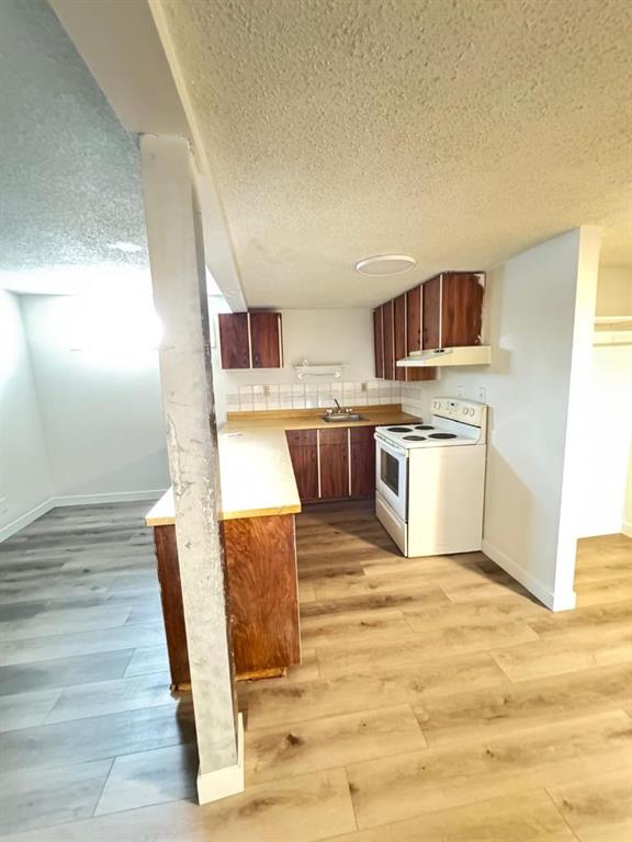 Picture for 6879 Rundlehorn Drive NE