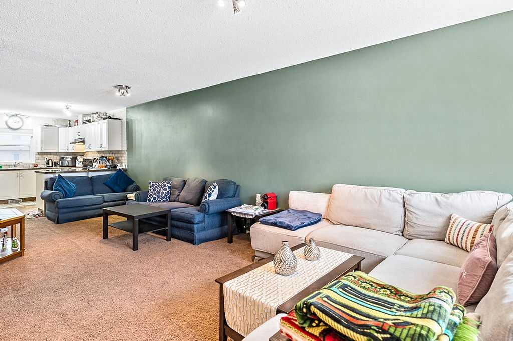 Picture for 805 Prairie Sound Circle NW