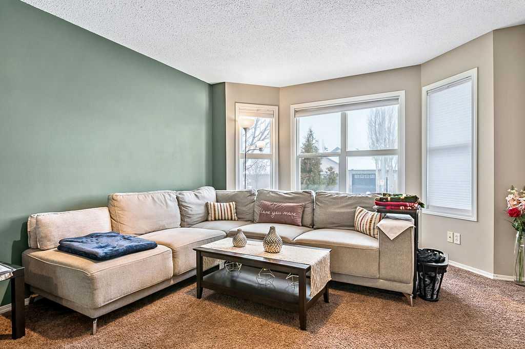 Picture for 805 Prairie Sound Circle NW