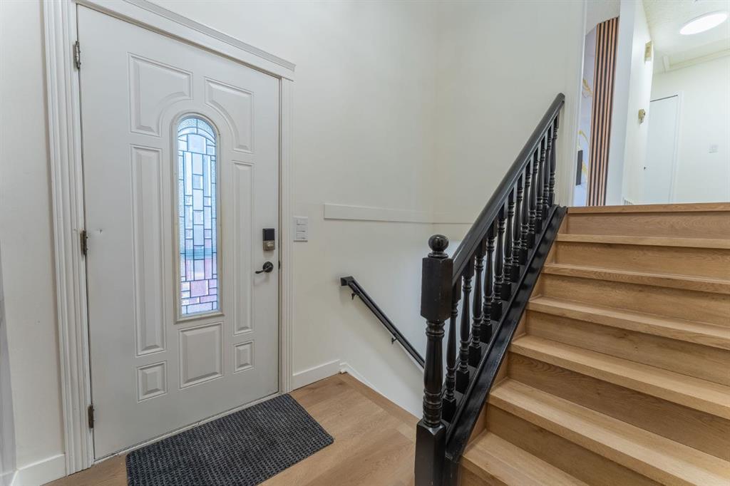 Picture for 344 Templeview Drive NE