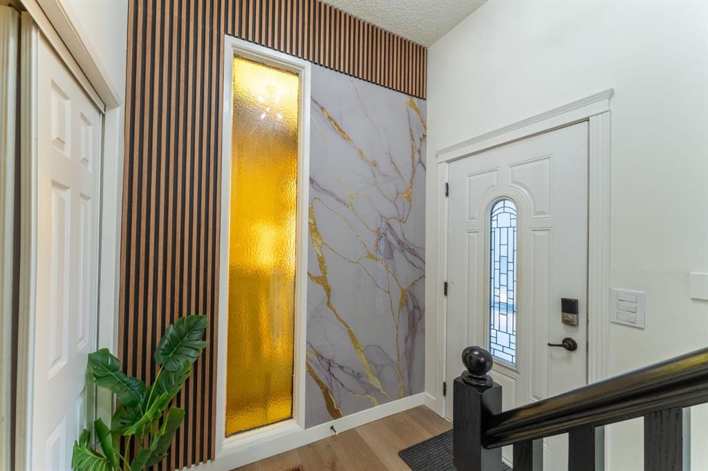 Picture for 344 Templeview Drive NE