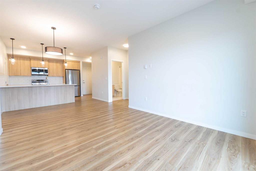 Picture for 327, 360 Harvest Hills Way NE